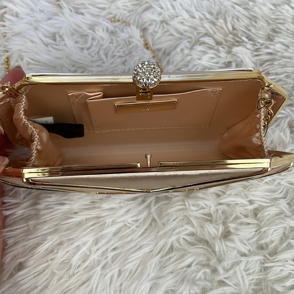 INC International Concepts ~ Alea Geometric Clutch ~ Ivory/Gold ~ NW/OT! - Picture 9 of 10